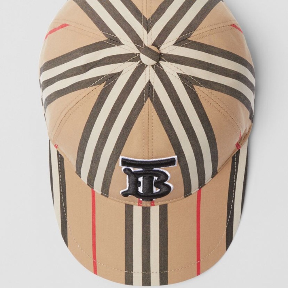 Burberry Icon Strip Baseball Cap size M